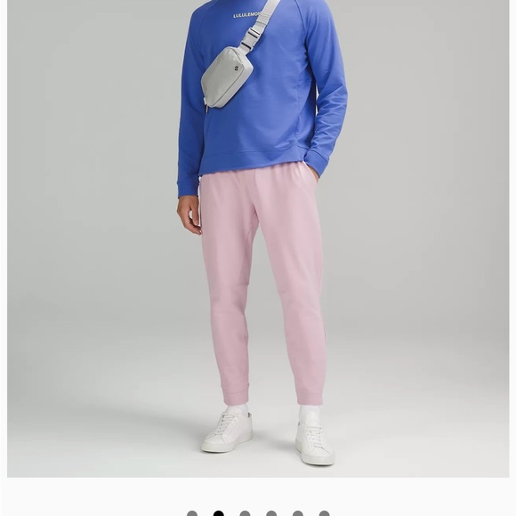 COPY - COPY - COPY - LULULEMON WAIST BAG GREY 🌺🥰 - Picture 2 of 7